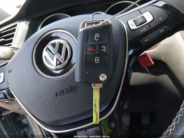 45275742 :رقم المزاد ، 3VV3B7AX3MM040783 vin ، 2021 Volkswagen Tiguan 2.0t Se/2.0t Se R-line Black/2.0t Sel مزاد بيع
