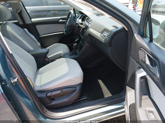 45275742 :رقم المزاد ، 3VV3B7AX3MM040783 vin ، 2021 Volkswagen Tiguan 2.0t Se/2.0t Se R-line Black/2.0t Sel مزاد بيع