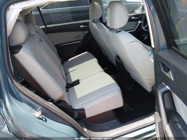 45275742 :رقم المزاد ، 3VV3B7AX3MM040783 vin ، 2021 Volkswagen Tiguan 2.0t Se/2.0t Se R-line Black/2.0t Sel مزاد بيع