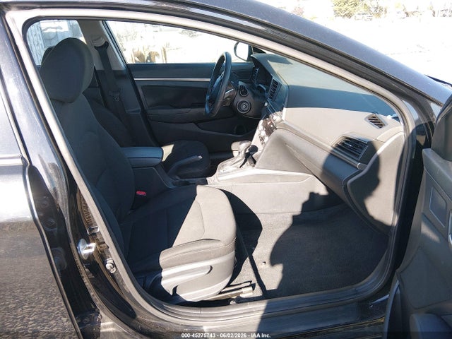 5NPD84LF0LH565292 Hyundai ELANTRA SEL