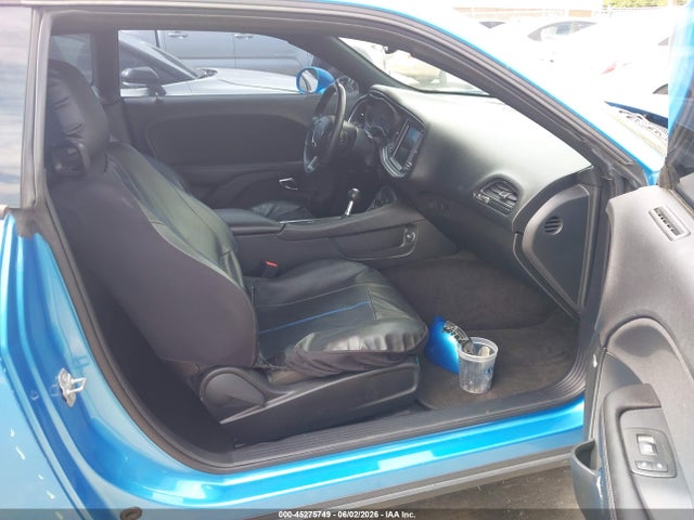 45275749 :رقم المزاد ، 2C3CDZBTXJH311272 vin ، 2018 Dodge Challenger R/t مزاد بيع