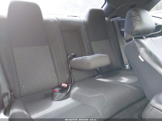 45275749 :رقم المزاد ، 2C3CDZBTXJH311272 vin ، 2018 Dodge Challenger R/t مزاد بيع