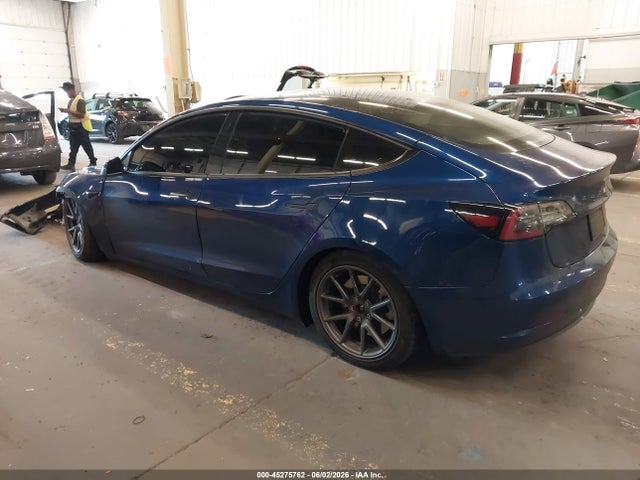 Tesla Model 3 Long Range 2021 5YJ3E1EB4MF995467 Image 3
