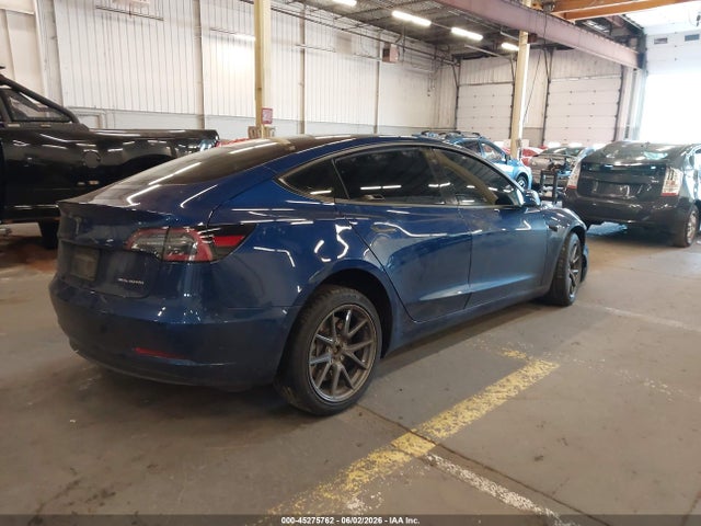 Tesla Model 3 Long Range 2021 5YJ3E1EB4MF995467 Image 4