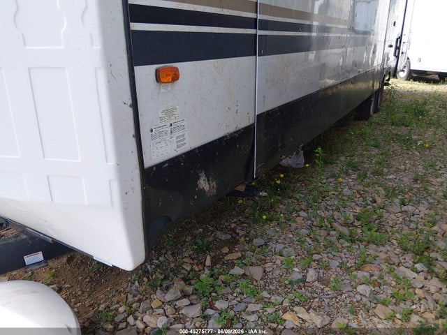 Aukcja sprzedaży 2021 Forest River Cedar Creek Cottage Travel Trailer, vin: 4X4TCRS26MS226717, numer aukcji: 45275777