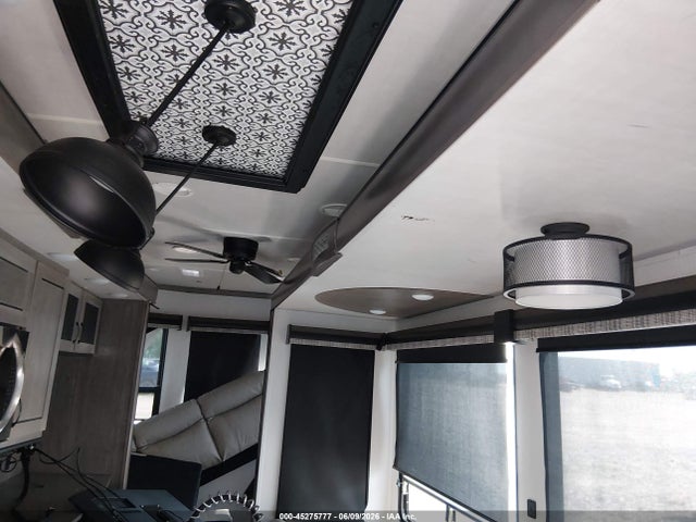 Aukcja sprzedaży 2021 Forest River Cedar Creek Cottage Travel Trailer, vin: 4X4TCRS26MS226717, numer aukcji: 45275777