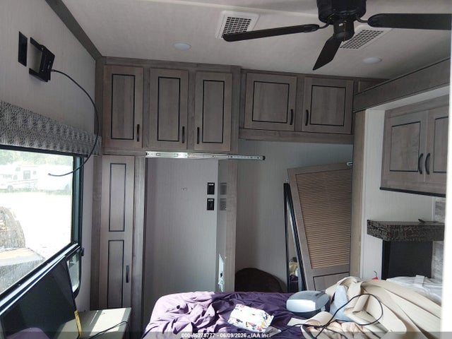 Aukcja sprzedaży 2021 Forest River Cedar Creek Cottage Travel Trailer, vin: 4X4TCRS26MS226717, numer aukcji: 45275777