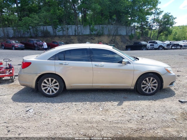 Aukcja sprzedaży 2013 Chrysler 200 Limited, vin: 1C3CCBCG7DN649915, numer aukcji: 45275833
