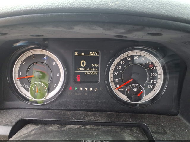 3C6JR6DG0KG569389 RAM 1500 Classic Tradesman 4x2 8&#039; Box