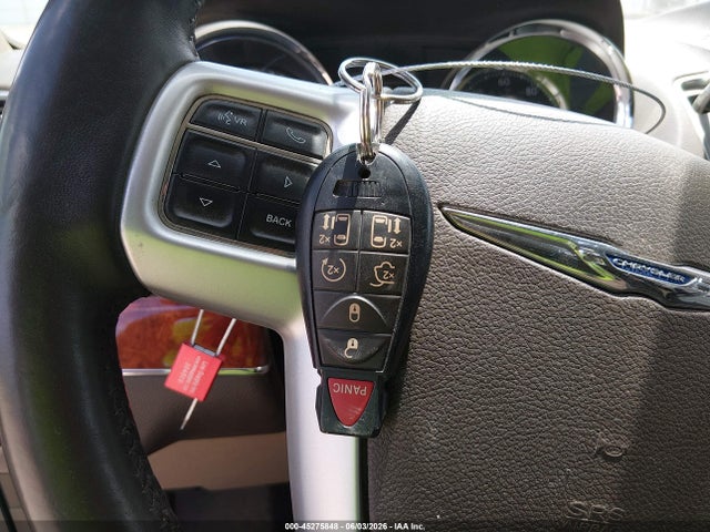 2C4RC1CG0ER231524 Chrysler Town &amp; Country Touring-l