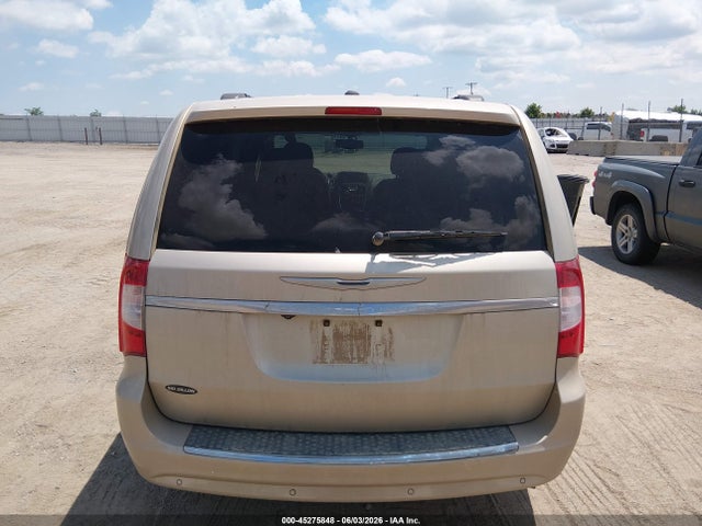 2C4RC1CG0ER231524 Chrysler Town &amp; Country Touring-l