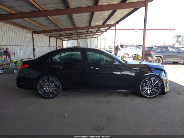 W1KAF8AB5TR309695 Mercedes-Benz Amg C 63 S E Performance