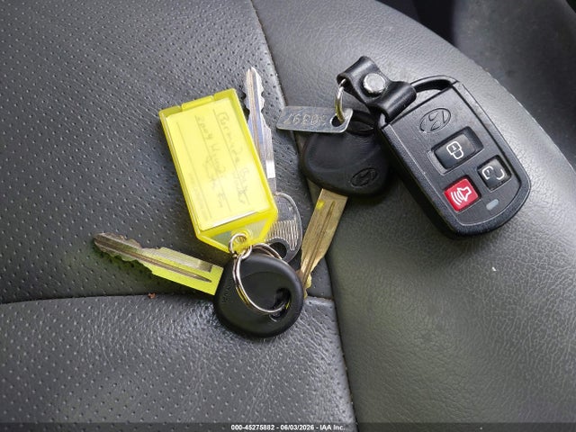 Продажа на аукционе авто 2004 Hyundai Santa Fe Gls/lx, vin: KM8SC13E34U617447, номер лота: 45275882