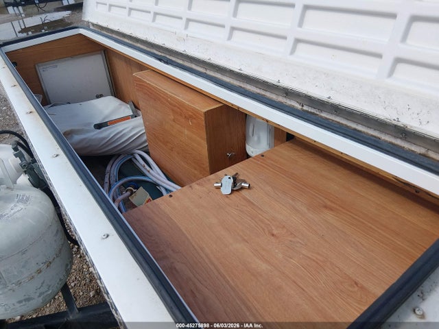 Продаж на аукціоні авто 2010 Jayco Trl, vin: 1UJAJ0AGXA1BC0248, номер лоту: 45275898