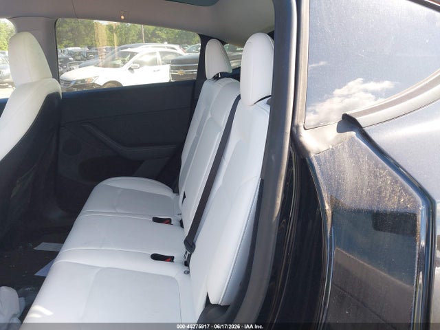 Продажа на аукционе авто 2024 Tesla Model Y Long Range Dual Motor All-wheel Drive, vin: 7SAYGDEE8RA219619, номер лота: 45275917