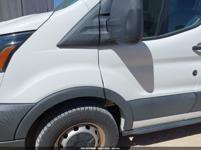 1FTBW2XM0JKB06501 Ford Transit-350