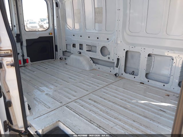 1FTBW2XM0JKB06501 Ford Transit-350