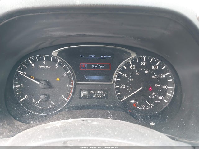 45275941 :رقم المزاد ، 5N1AR2MM7FC605221 vin ، 2015 Nissan Pathfinder Platinum مزاد بيع