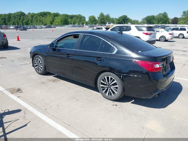 4S3BNAF68J3023568 Subaru Legacy 2.5i Premium