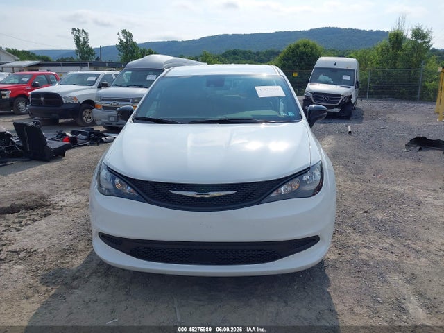 Продажа на аукционе авто 2026 Chrysler Voyager Lx, vin: 2C4RC1CG2TR261931, номер лота: 45275989