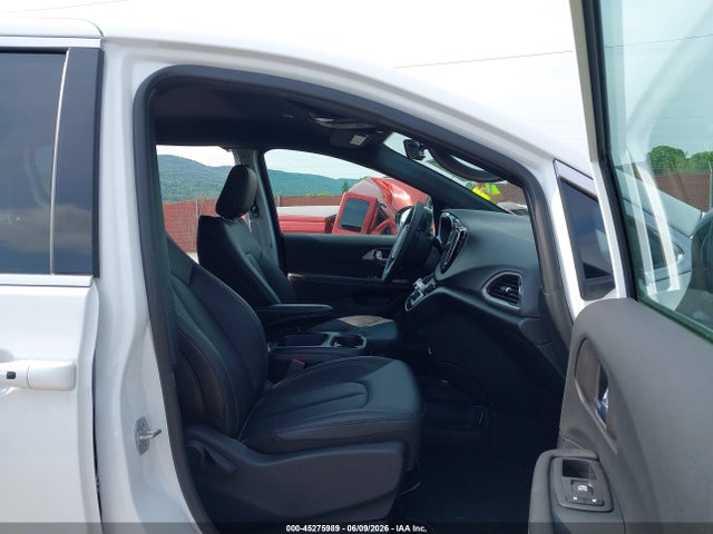 Продажа на аукционе авто 2026 Chrysler Voyager Lx, vin: 2C4RC1CG2TR261931, номер лота: 45275989
