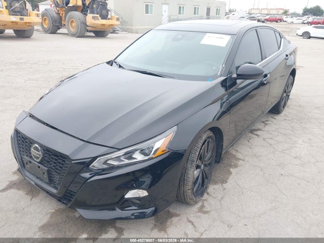 1N4BL4CV2NN392879 Nissan Altima Sr Fwd