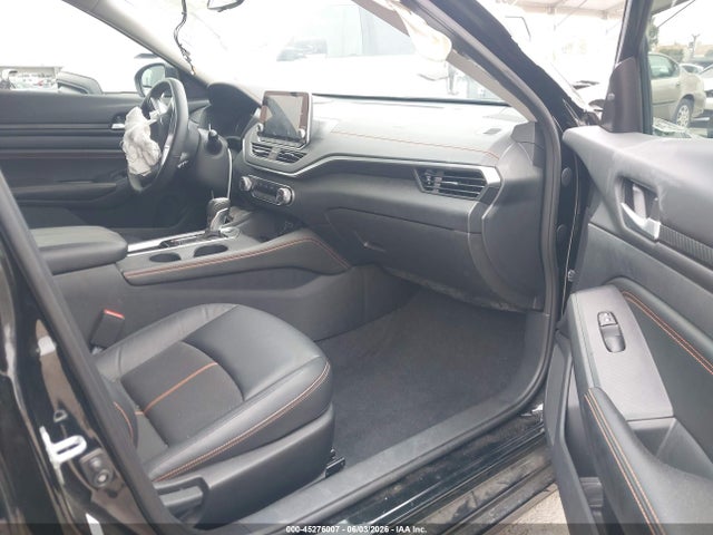 1N4BL4CV2NN392879 Nissan Altima Sr Fwd