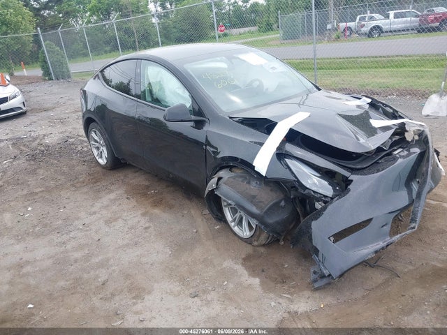 2023 Tesla Model Y Awd/long Range Dual Motor All-wheel Drive მანქანა იყიდება აუქციონზე, vin: 7SAYGDEE1PF836568, აუქციონის ნომერი: 45276061