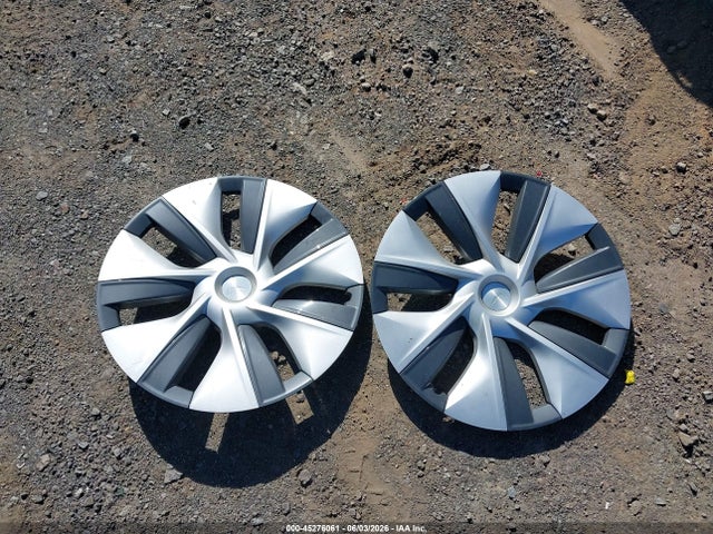 2023 Tesla Model Y Awd/long Range Dual Motor All-wheel Drive მანქანა იყიდება აუქციონზე, vin: 7SAYGDEE1PF836568, აუქციონის ნომერი: 45276061