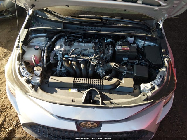 45276063 :رقم المزاد ، 5YFEPMAE0MP249879 vin ، 2021 Toyota Corolla Le مزاد بيع