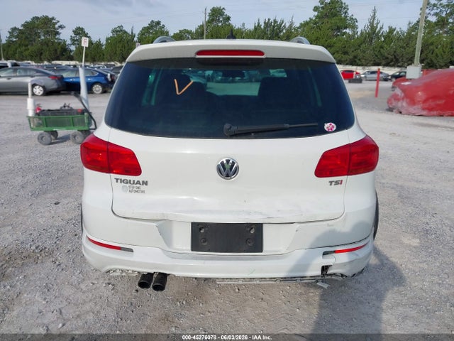 Продажа на аукционе авто 2016 Volkswagen Tiguan R-line, vin: WVGAV7AXXGW082722, номер лота: 45276078
