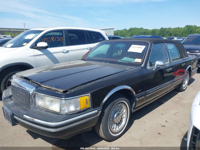 Aukcja sprzedaży 1994 Lincoln Town Car Signature/tournament, vin: 1LNLM82W5RY640605, numer aukcji: 45276084