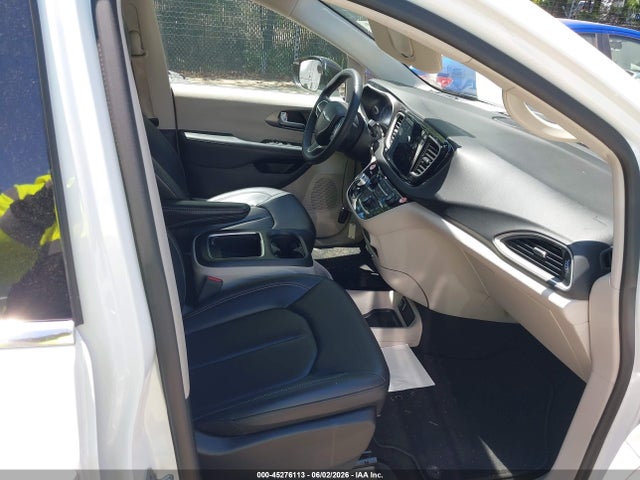 Продаж на аукціоні авто 2024 Chrysler Pacifica Touring L, vin: 2C4RC1BG9RR152005, номер лоту: 45276113