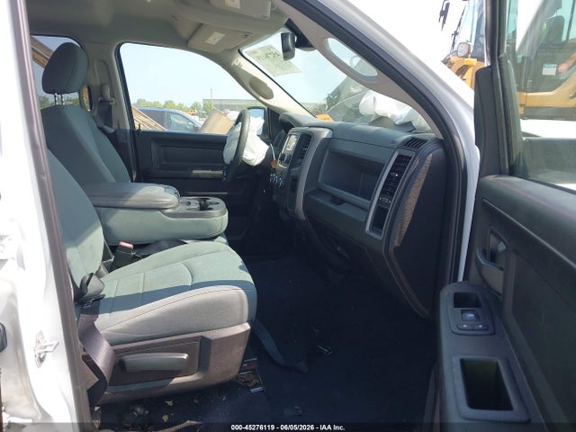 2019 Ram 1500 Classic მანქანა იყიდება აუქციონზე, vin: 1C6RR6FG4KS608445, აუქციონის ნომერი: 45276119