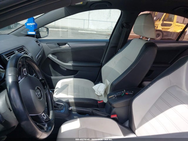 Продаж на аукціоні авто 2016 Volkswagen Jetta 1.8t Sport, vin: 3VWD17AJ7GM387732, номер лоту: 45276145