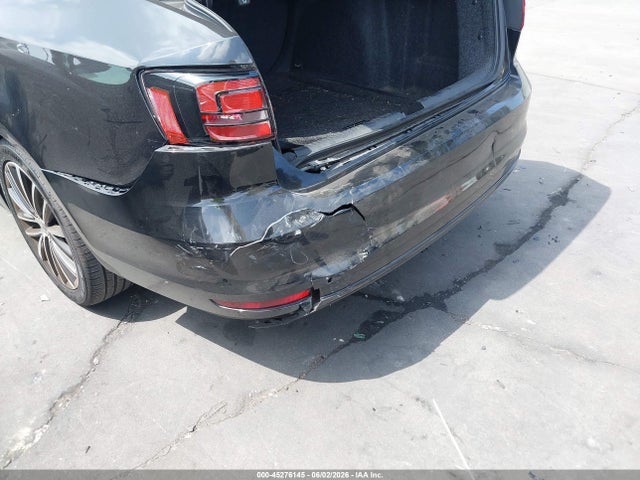 Продаж на аукціоні авто 2016 Volkswagen Jetta 1.8t Sport, vin: 3VWD17AJ7GM387732, номер лоту: 45276145