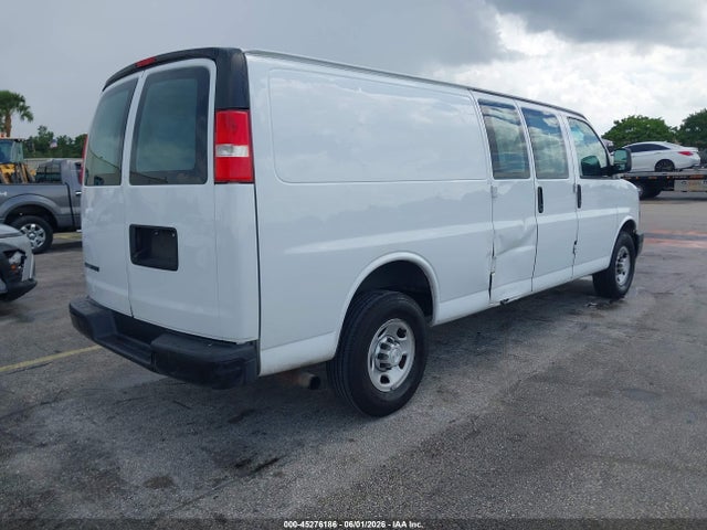 45276186 :رقم المزاد ، 1GCWGBFPXK1213783 vin ، 2019 Chevrolet Express 2500 Work Van مزاد بيع