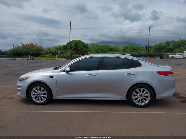 Продаж на аукціоні авто 2017 Kia Optima Ex, vin: 5XXGU4L32HG159760, номер лоту: 45276198