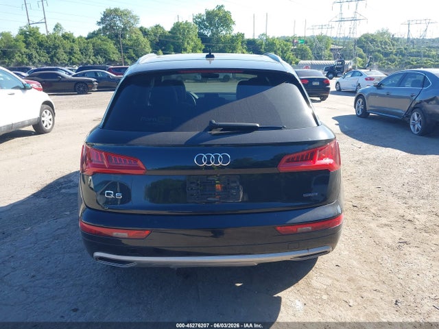 WA1ANAFY2K2042048 Audi Q5 45 Premium