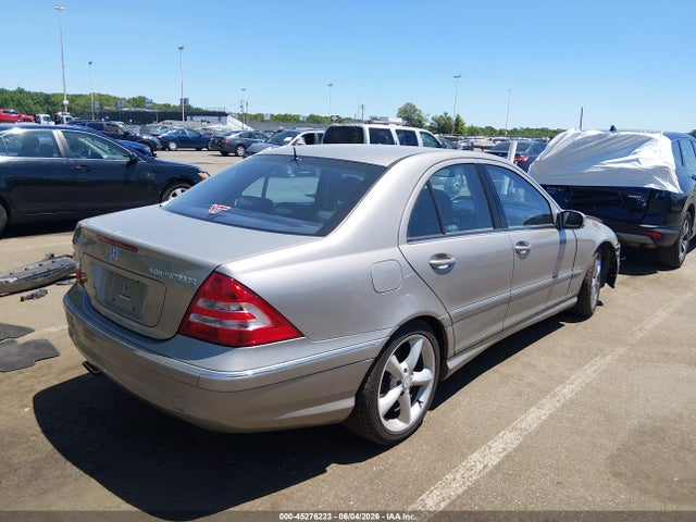 45276223 :رقم المزاد ، WDBRF40J25A685169 vin ، 2005 Mercedes-benz C 230 Kompressor Sport مزاد بيع