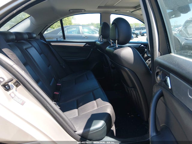 45276223 :رقم المزاد ، WDBRF40J25A685169 vin ، 2005 Mercedes-benz C 230 Kompressor Sport مزاد بيع