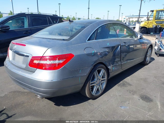 45276225 :رقم المزاد ، WDDKJ5GB4BF087756 vin ، 2011 Mercedes-benz E 350 مزاد بيع