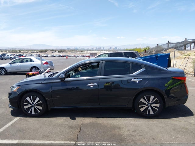 1N4BL4DVXMN302147 Nissan Altima Sv Fwd