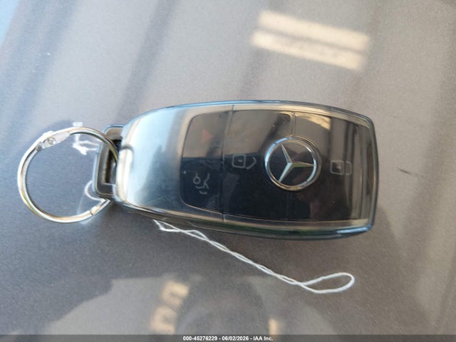 Aukcja sprzedaży 2022 Mercedes-benz Glb 250 4matic, vin: W1N4M4HB9NW175895, numer aukcji: 45276229