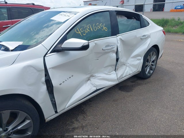 1G1ZH5SX3GF184678 Chevrolet Malibu Premier