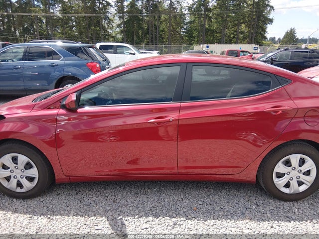 5NPDH4AEXGH721600 Hyundai ELANTRA SE