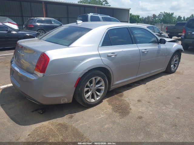 45276347 :رقم المزاد ، 2C3CCAAGXFH876055 vin ، 2015 Chrysler 300 Limited مزاد بيع