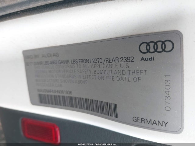 2017 Audi A4 2.0t Premium მანქანა იყიდება აუქციონზე, vin: WAUGNAF43HN061936, აუქციონის ნომერი: 45276381