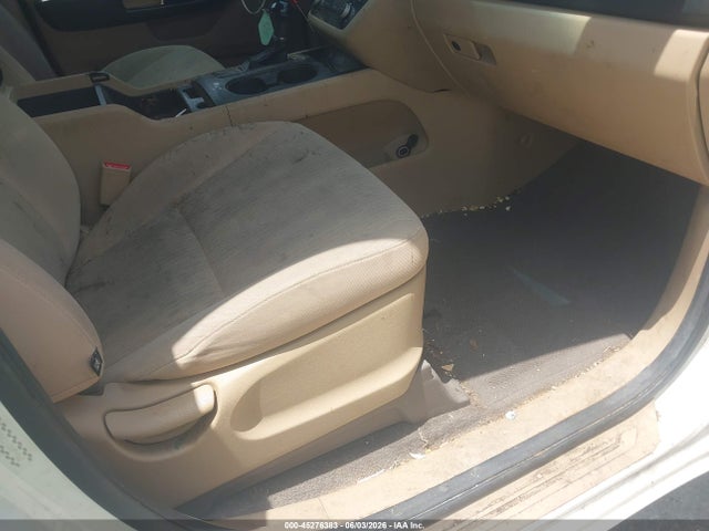 Продажа на аукционе авто 2016 Kia Sedona Lx, vin: KNDMB5C16G6099962, номер лота: 45276383