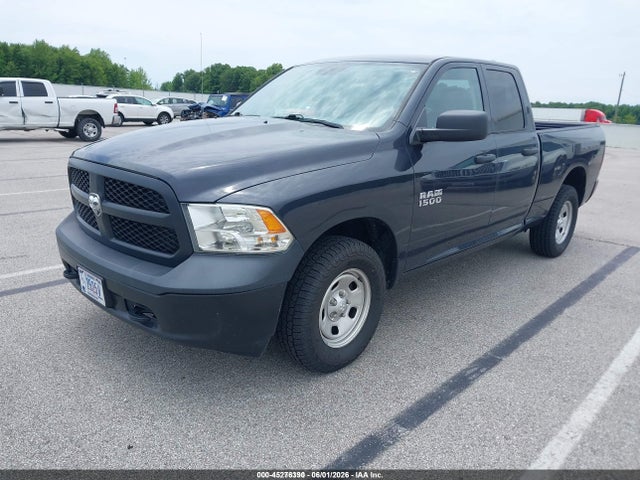 45276390 :رقم المزاد ، 1C6RR7FG9JS306699 vin ، 2018 Ram 1500 Tradesman  4x4 6'4 Box مزاد بيع